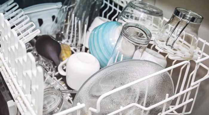 چیدمان ظروف در داخل ماشین ظرفشویی برند بوش